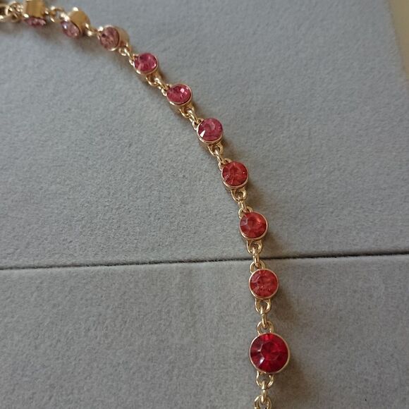 J.Crew Crystal Red/pink/purple Faceted Gold Tone Statement Necklace - Picture 7 of 9